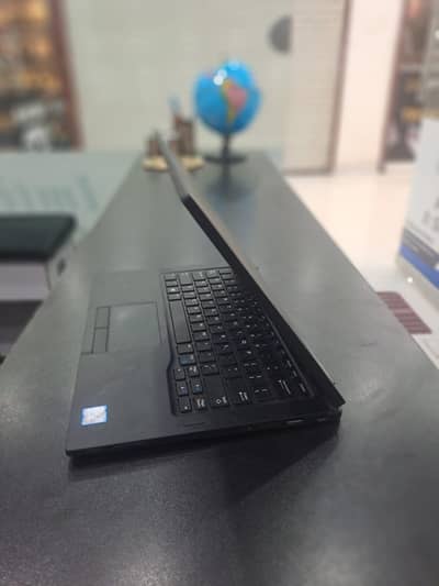 DELL latitude 7390 2 in 1