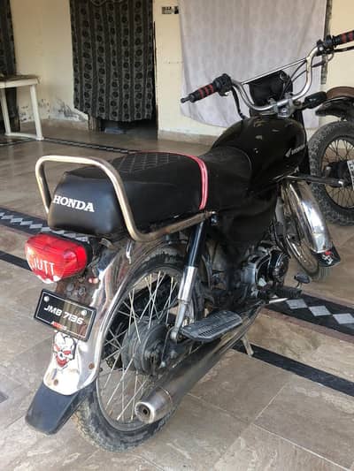 Honda 70 guinen for sale 03158583517