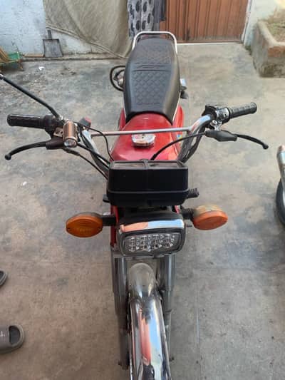 Honda 125 model 14