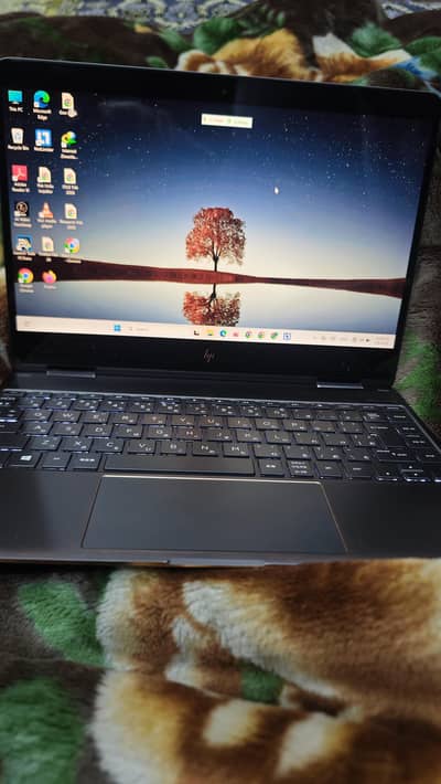 HP Spectre i7 7th 1TB SSD & 16GB Ram 4k UHD Display