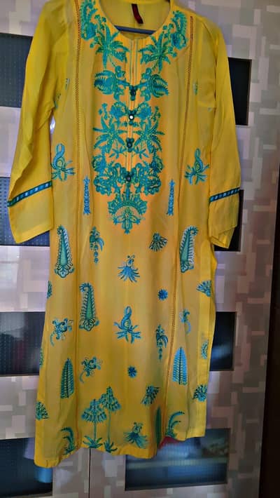 declare brand shrit small size +alkaram trouser