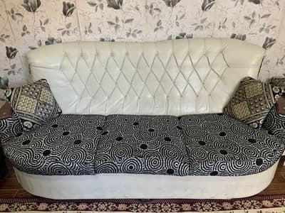 7 seater sofa set good condition.