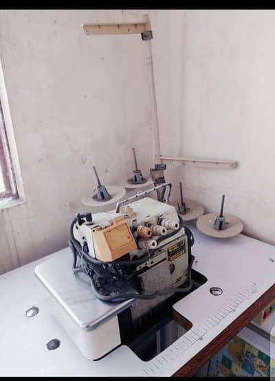 Thread Overlock Machine SH 6004