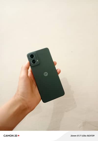 Motorola 2024  128 gb sim Lock condition 10/10