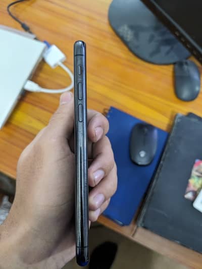 Iphone 11 pro 64gb Factory unlock