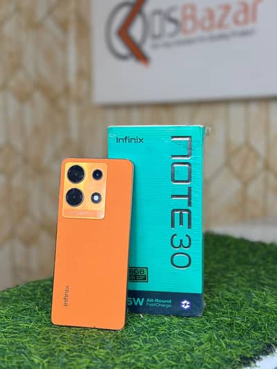 Infinix Note 30 8GB Ram 256GB Storage With Box & Charger