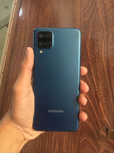 Samsung galaxy a12 4/64