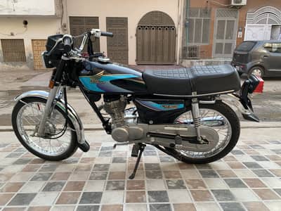 Honda CG 125 2004 Model