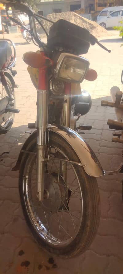 Honda CG 125  Urgent Sale