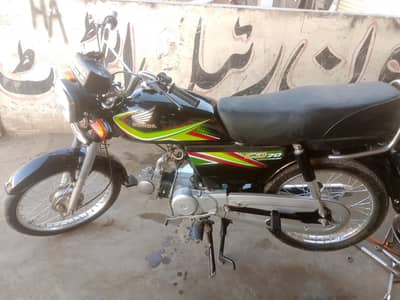 honda 2018 karachi number contact 03141131243 call pa rabta kary