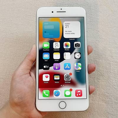 iphone 7 plus 128 GB my WhatsApp number 03 25 022 67 56