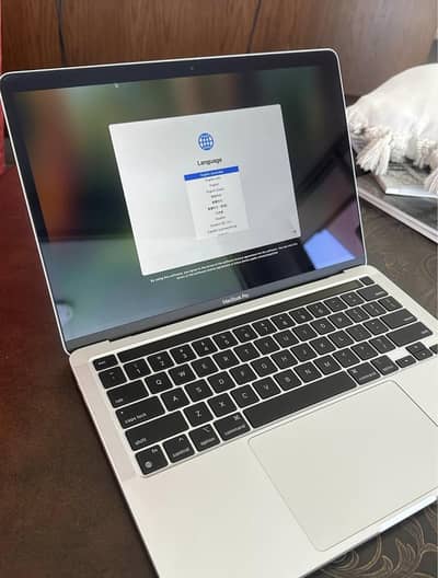 MacBook Pro M2 1TB/24GB
