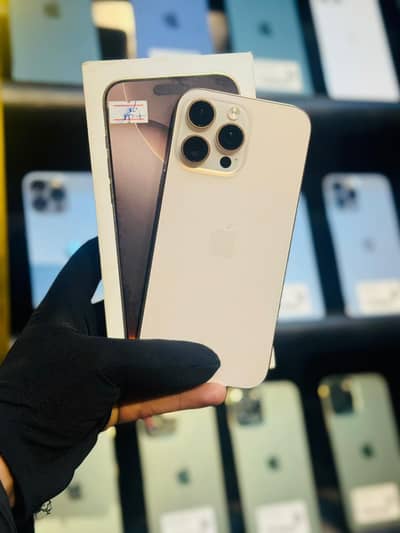 Apple iPhone 16 Pro Max