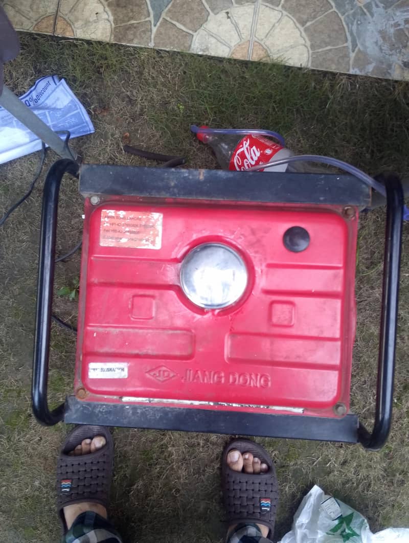 Generator 2000wats 2