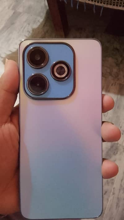 Infinix hot 40i bilkul new condition read ad before