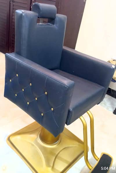 salon chair,