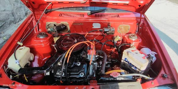 garii andar bahr sy fresh tyar hoe ha  number Islamabad ka ha