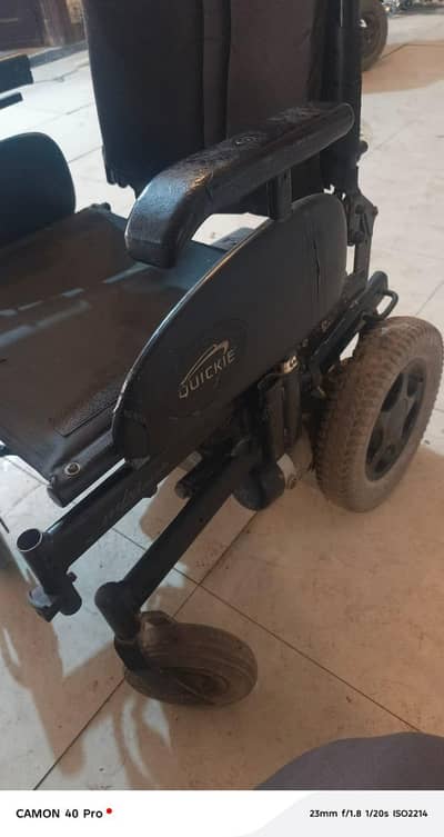 Electric Wheelchair