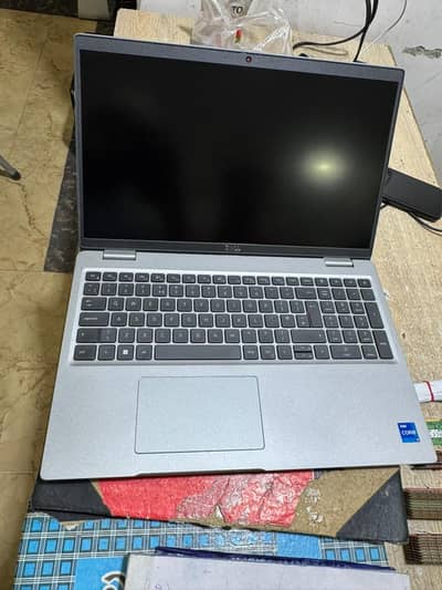 Dell precision 3561