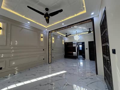 1 Kanal Brand new Luxury House Available For rent In Oark View City