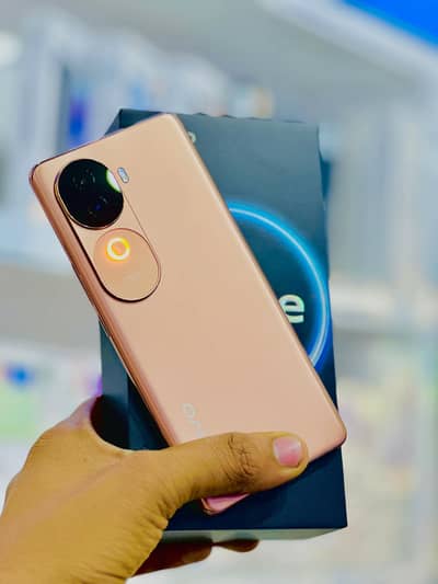 vivo V40e 5g 12/256gb PTA approved for sale