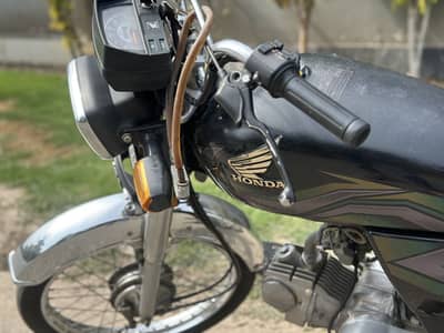 Honda CD 70 2023 - Urgent sale cz moving abroad