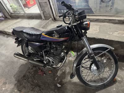 honda 125 argent sale series buyer contect all documents bio on the sp