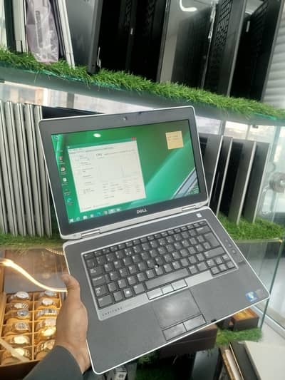 Dell Latitude E6430 | i7-3rd gen | 320GB SSD| 4GB Ram | 14' Display