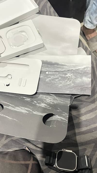 Apple Watch ultra 2 49 MM like new