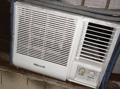 Used Panasonic 0.75 Ton Inverter AC – اچھی حالت میں