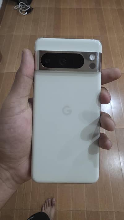 pixel 8 pro 256 gb genuine condition water pack