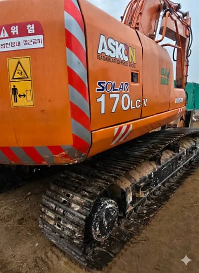 Excavator Machine Doosan Solar SL-170LC for Sale (Model 2000)