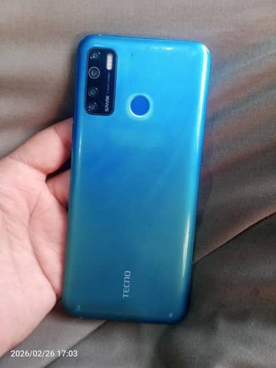 tecno spark 5   4/64
