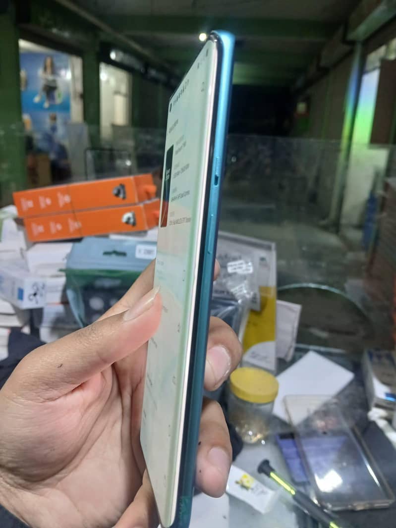 ONE PLUS 8 PRO . . . . . . 3