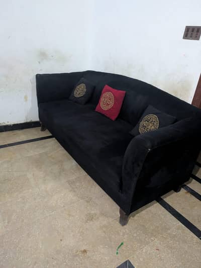 3 seater black sofa urgent for sale