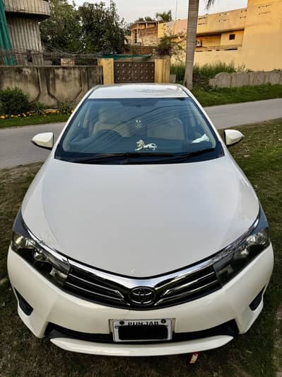 Toyota Corolla Gli 2015 manual almost total genuine