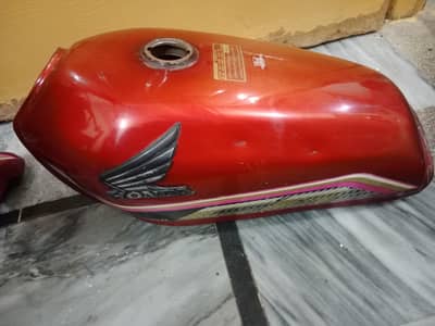 Honda 125 Tankey tappy