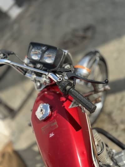 125 specially edition