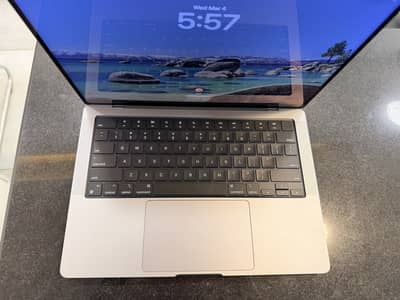 MACBOOK PRO 2023 |M2 PRO |16GB RAM |512GB SSD | 14'' DISPLAY| A+ GRADE