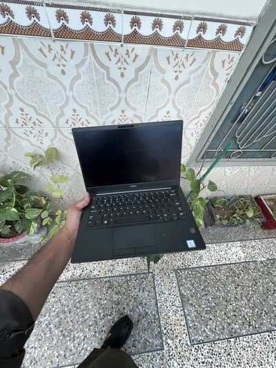 Dell latitude 7390 core i5 8 generation