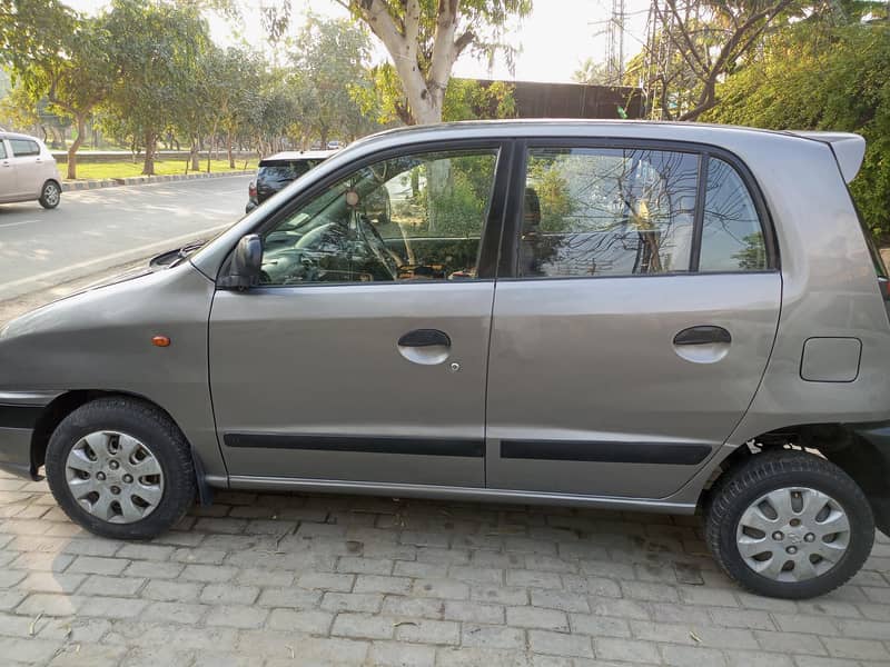 2004 فل اپشن سینٹر  فیملی استعمال نیو کار 0