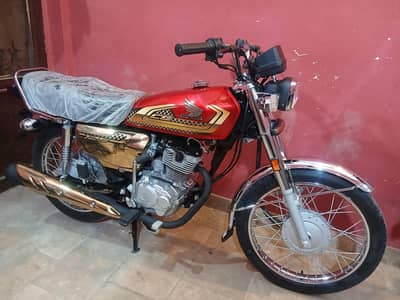 HONDA 125 GOLD 2025 UNREGISTERED BRAND NEW CONDITION