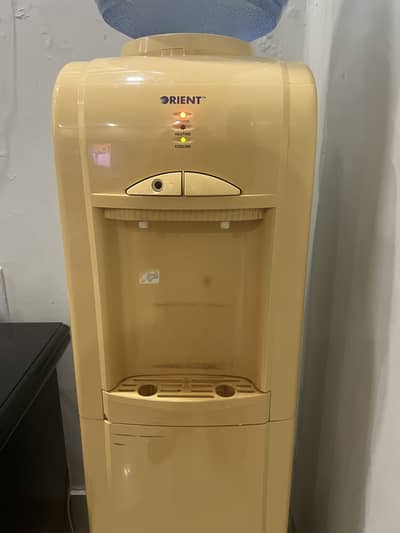 Orient water dispenser