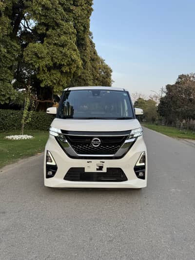 Nissan Roox highway star for sale