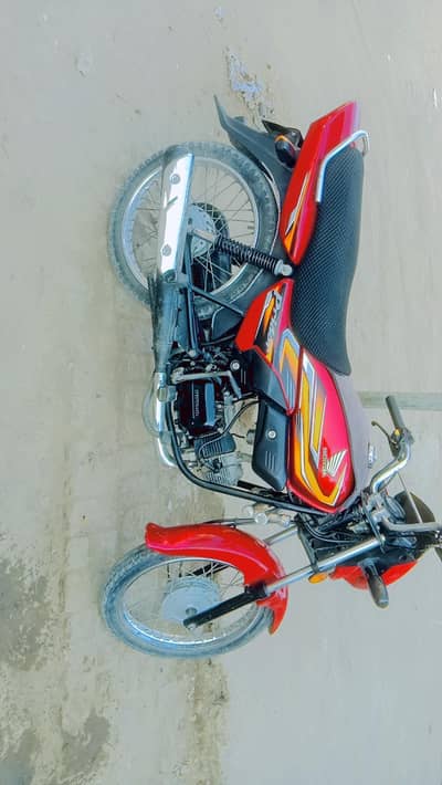 Honda paridor  CD 100