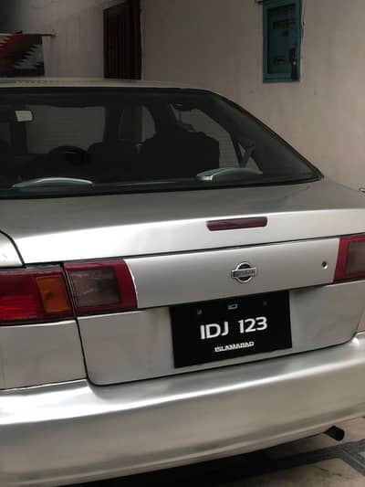 Nissan Sunny