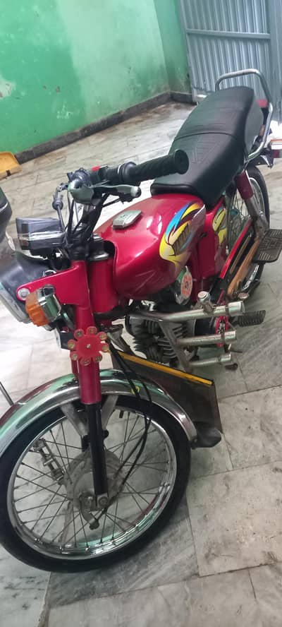 yamaha royale 2011/12 for sale kallar City ma cheq h ga.