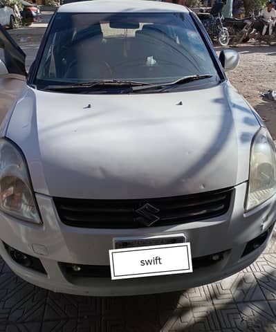 Suzuki Swift DLX 1.3