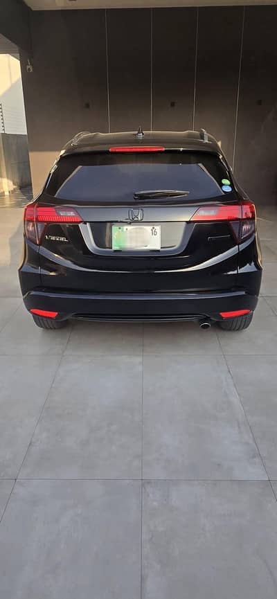 Honda Vezel Z Sensing Full Option