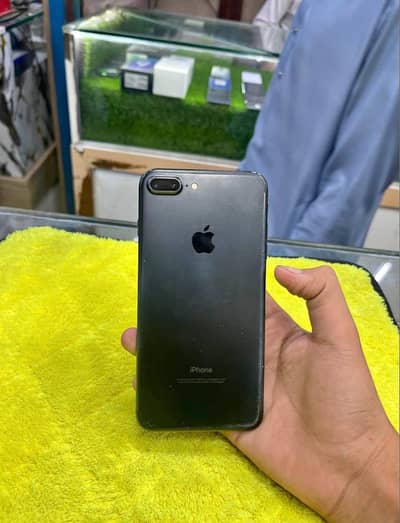 iPhone 8 plus ram 256 GB PTA approved  WhatsApp number 0340==1247==576